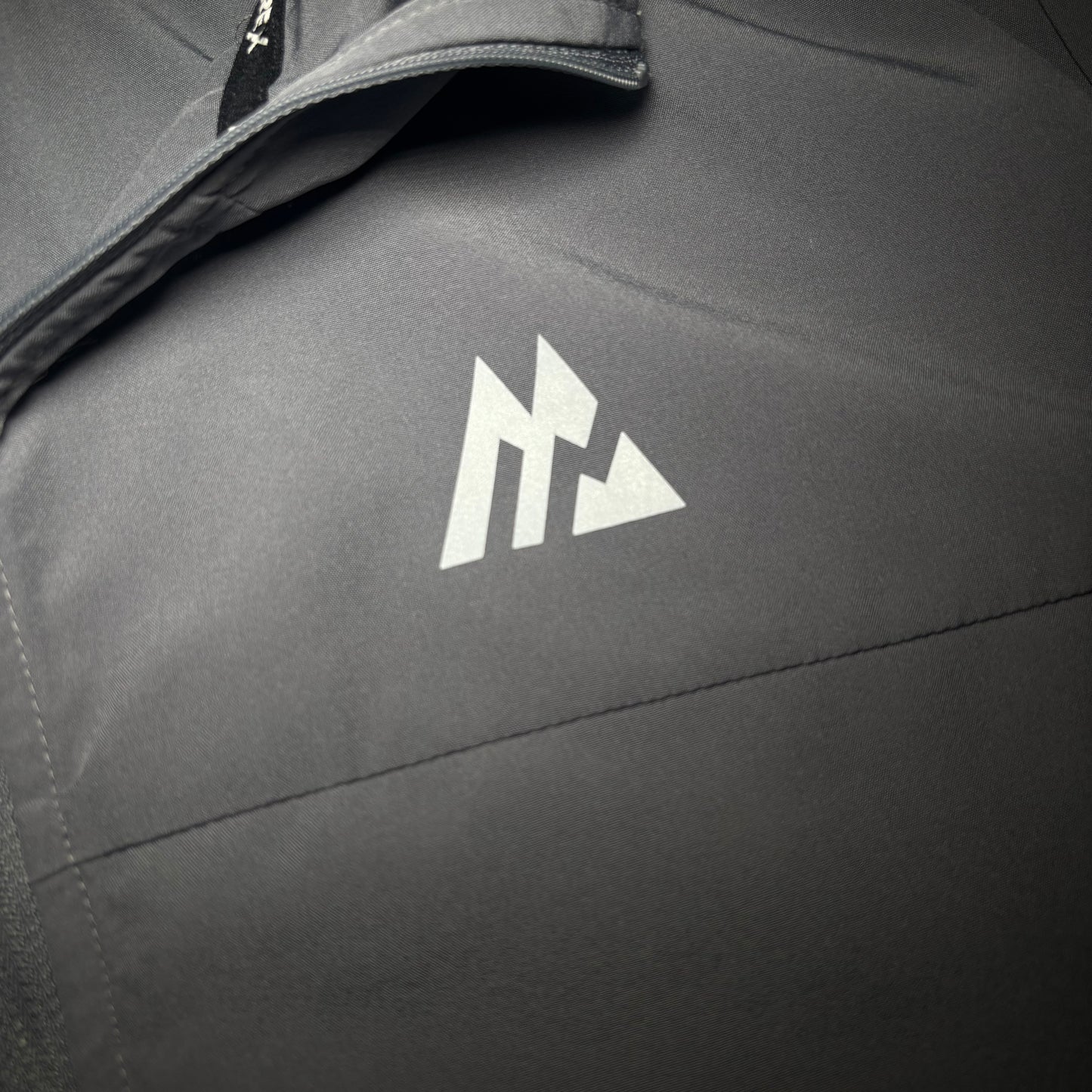 MONTIREX LIGHT JACKET - PRE LOVED - GREY