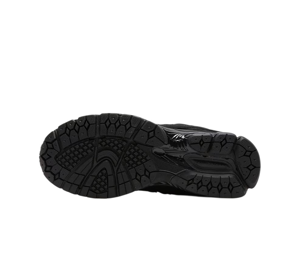 NEW BALANCE 2002R TRAINER - BLACK