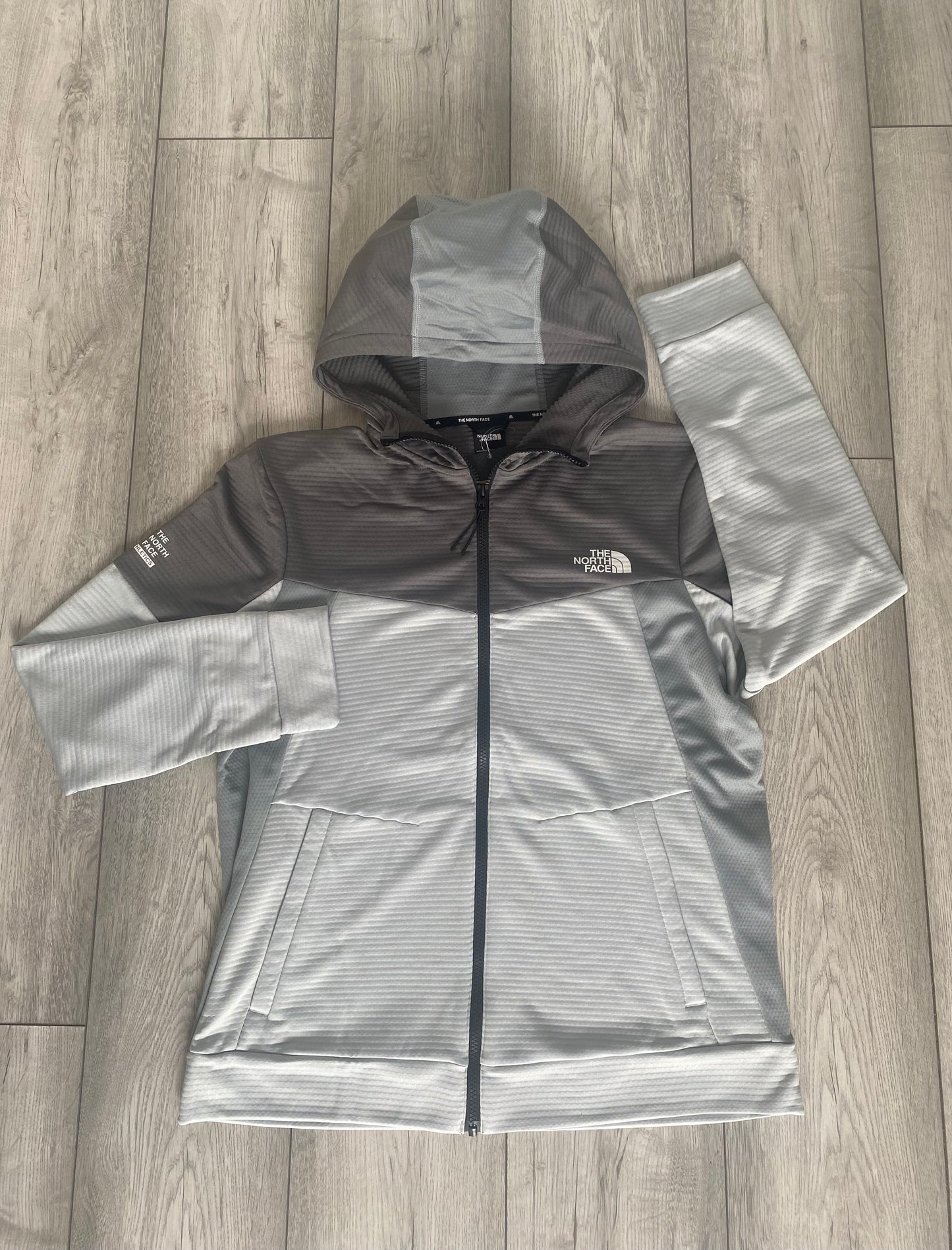 NORTHFACE ATHLETICS TRACKSUIT - GREY