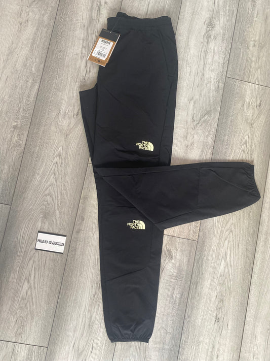 NORTHFACE WOVEN BOTTOMS  - BLACK