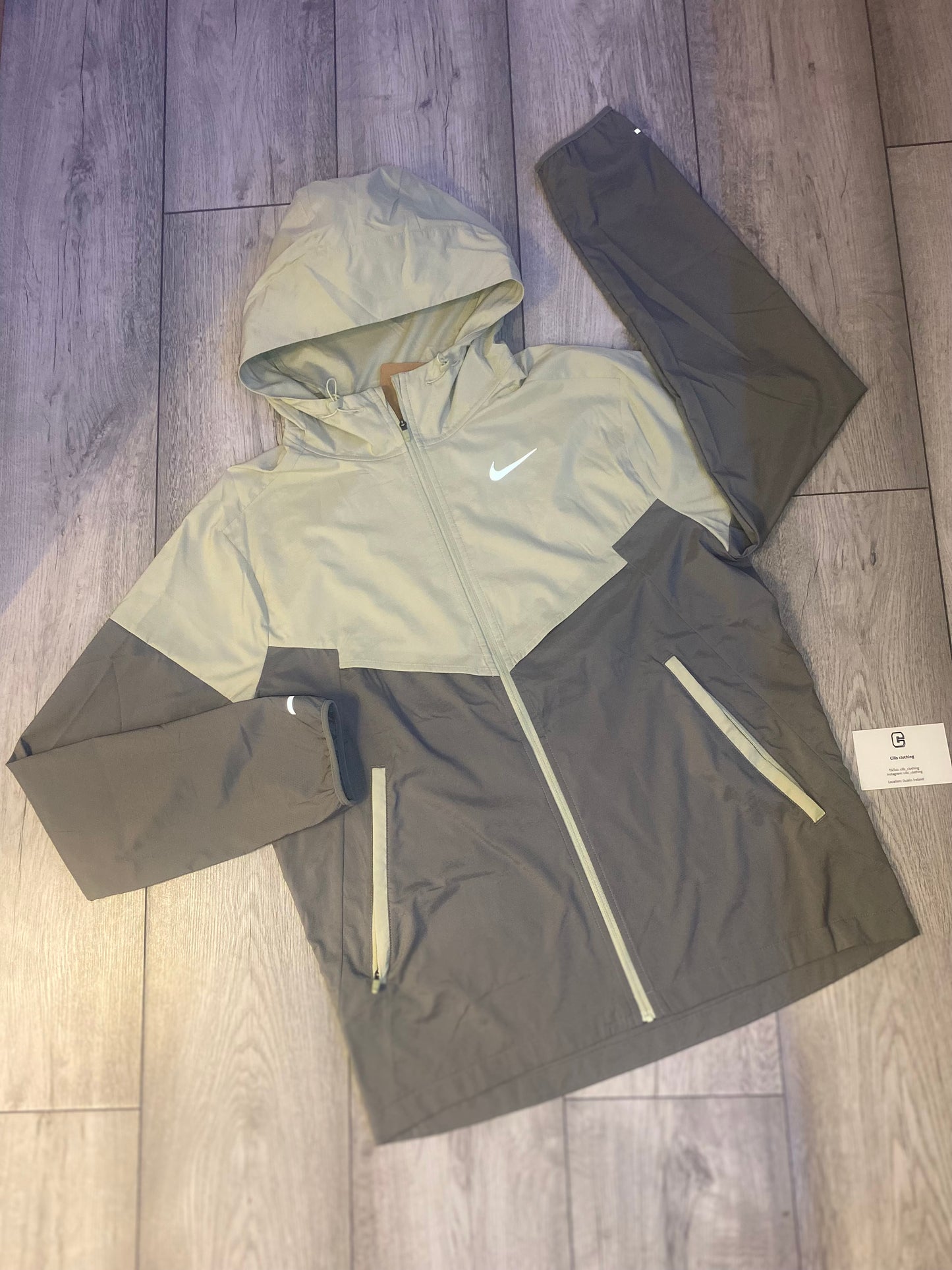 NIKE RUN REPEL WINDBREAKER SET - OLIVE AURA/DARK STUCCO