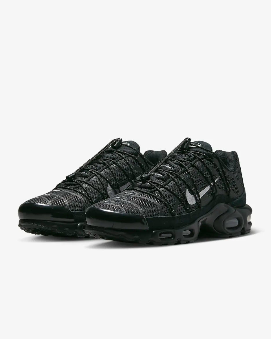 NIKE AIR MAX PLUS UTILITY - BLACK