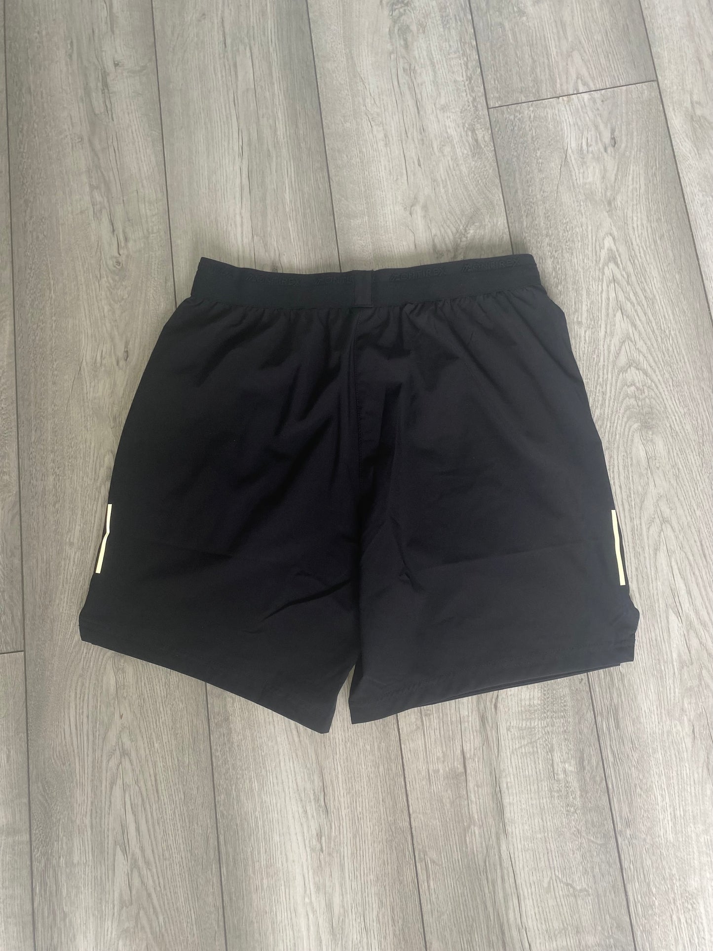 MONTIREX SHORTS - BLACK