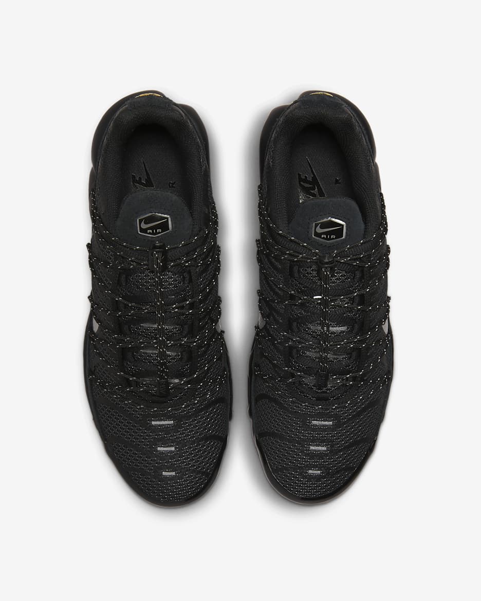 NIKE AIR MAX PLUS UTILITY - BLACK