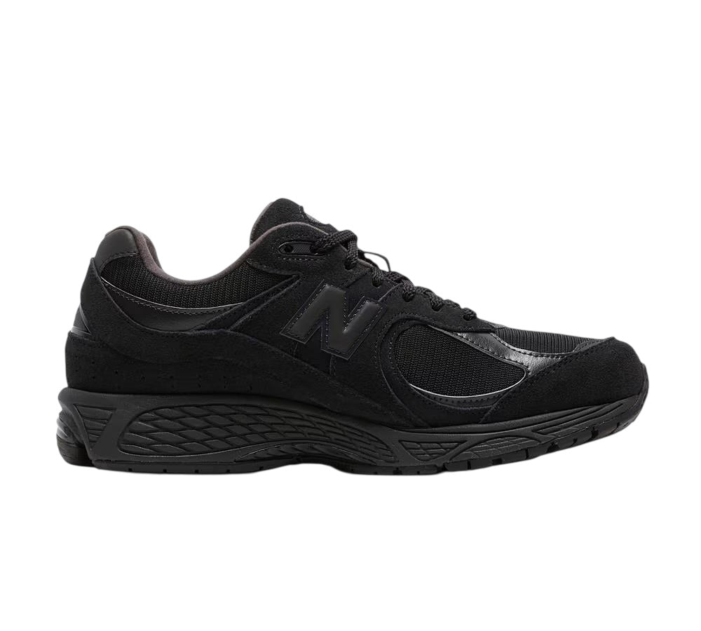 NEW BALANCE 2002R TRAINER - BLACK
